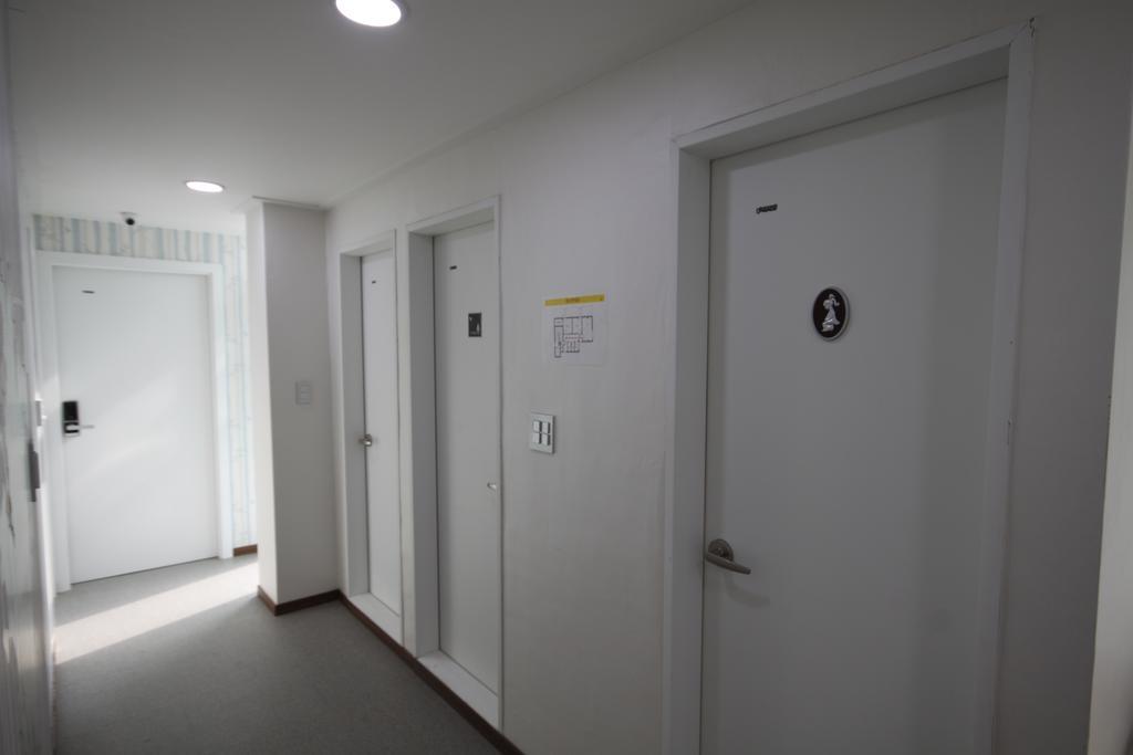 Miss Hongdae Guest House Seoul Eksteriør bilde